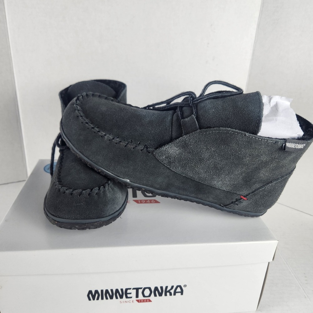 Minnetonka Mens Torrey Charcoal Suede Moccasin Chukka Boots 41064 Size 11M